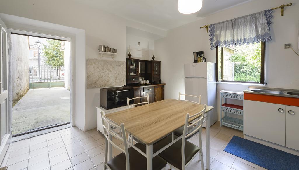 La Vecchia Casa Otel Cetinje Dış mekan fotoğraf