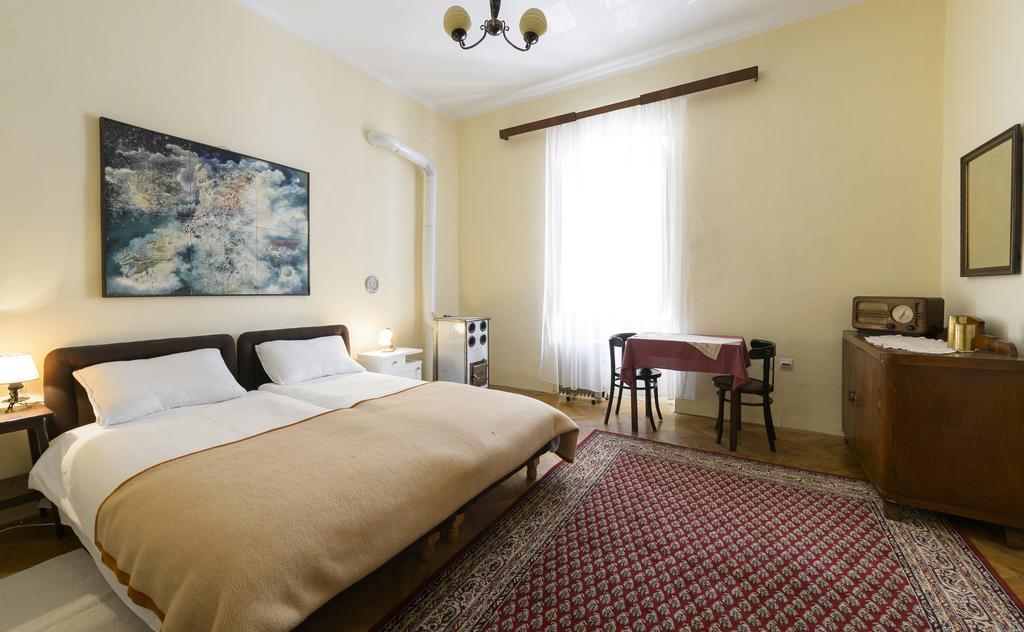 La Vecchia Casa Otel Cetinje Dış mekan fotoğraf